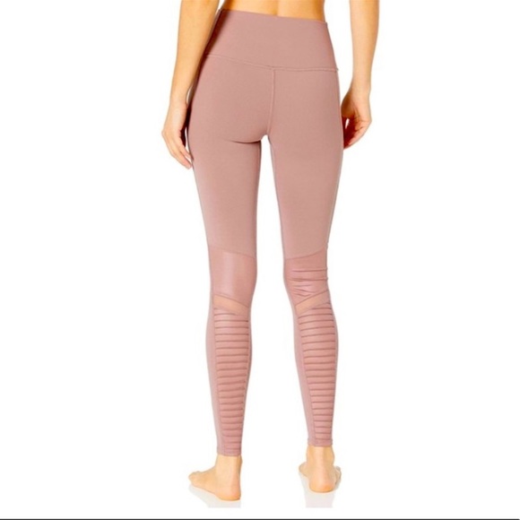 Alo Yoga Moto Leggings Blush Pink - Picture 7 of 7